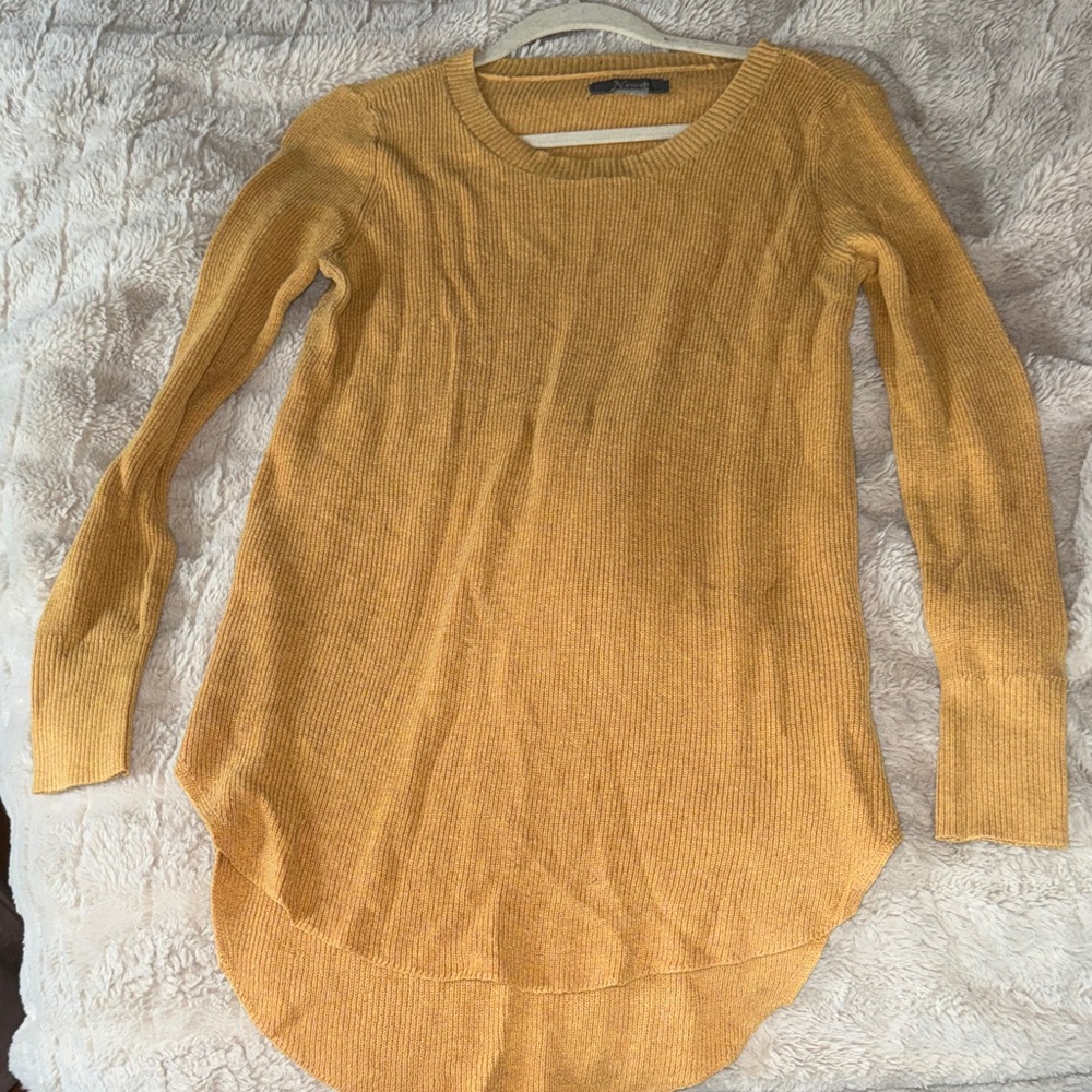 Natural Reflections Scoop-Neck Curved-Hem Sweater in Golden Yellow